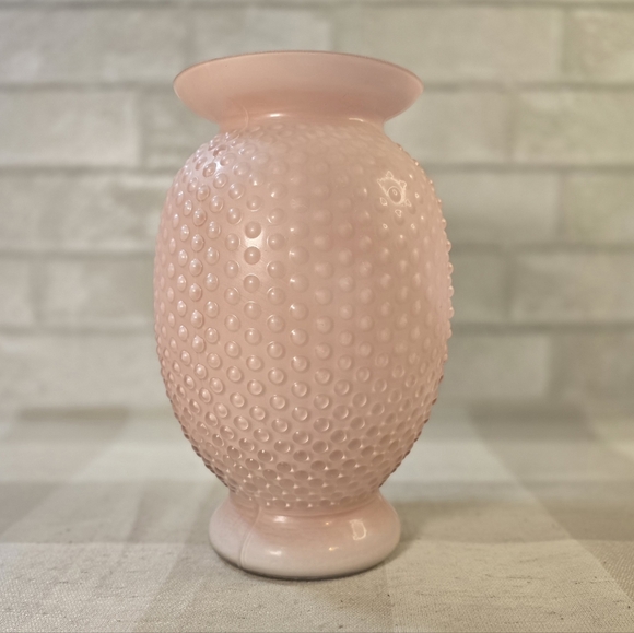 Fenton Hobnail Pastel Light Pink Approx. 9" Glass Vase w/ White Rim - Picture 4 of 11